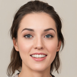 Laura T
